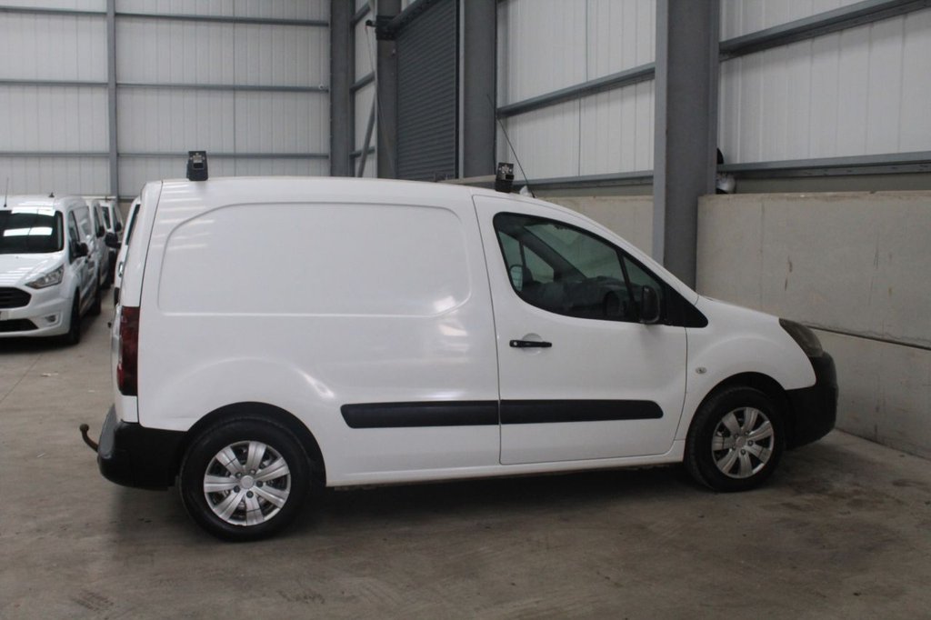 Used Peugeot Partner 2018 for sale - 78096106: Photo 24