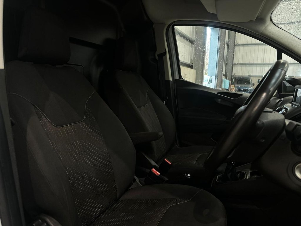 Used Ford Transit Courier 2022 for sale - 78095841: Photo 19
