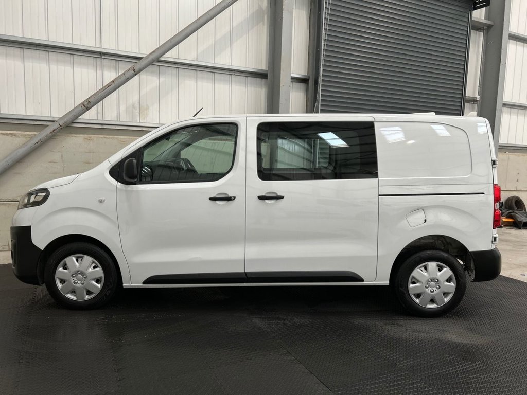 Used Vauxhall Vivaro 2022 for sale - 78095784: Photo 2