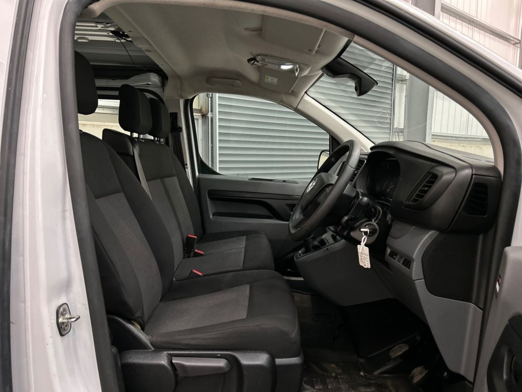 Used Vauxhall Vivaro 2022 for sale - 78095784: Photo 8