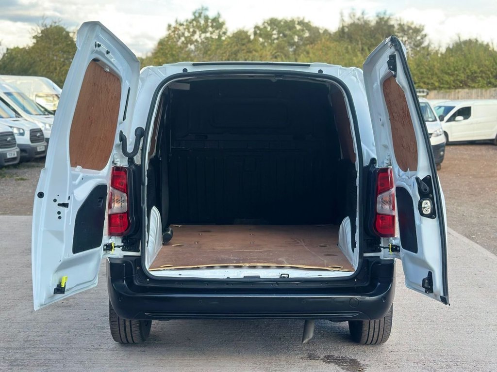 Used Vauxhall Combo 2022 for sale - 78095928: Photo 16