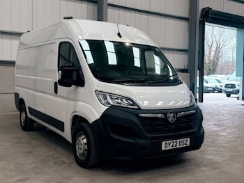 Vauxhall Movano feature image