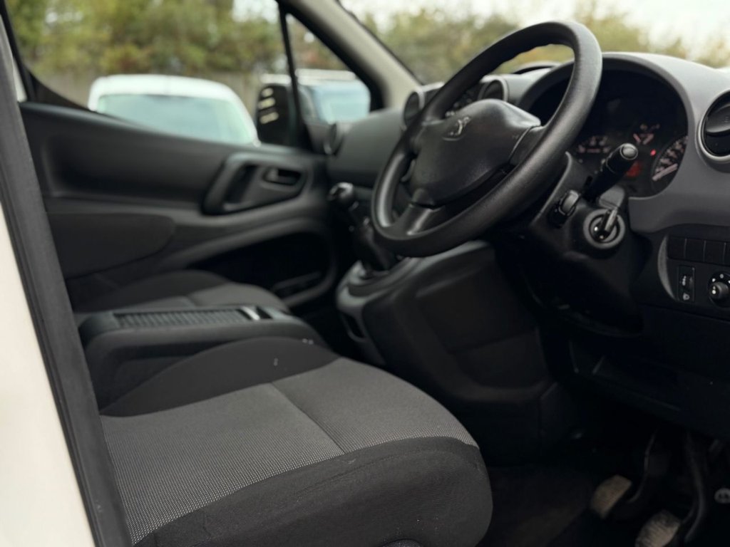 Used Peugeot Partner 2019 for sale - 78096061: Photo 23