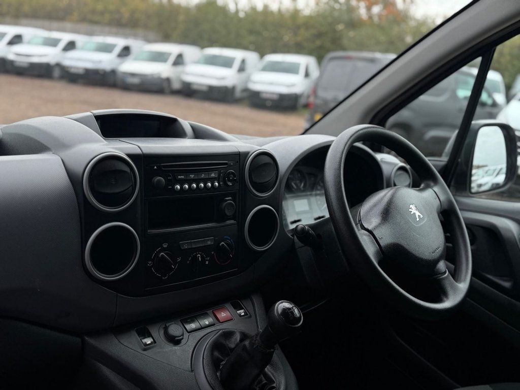 Used Peugeot Partner 2019 for sale - 78096061: Photo 25