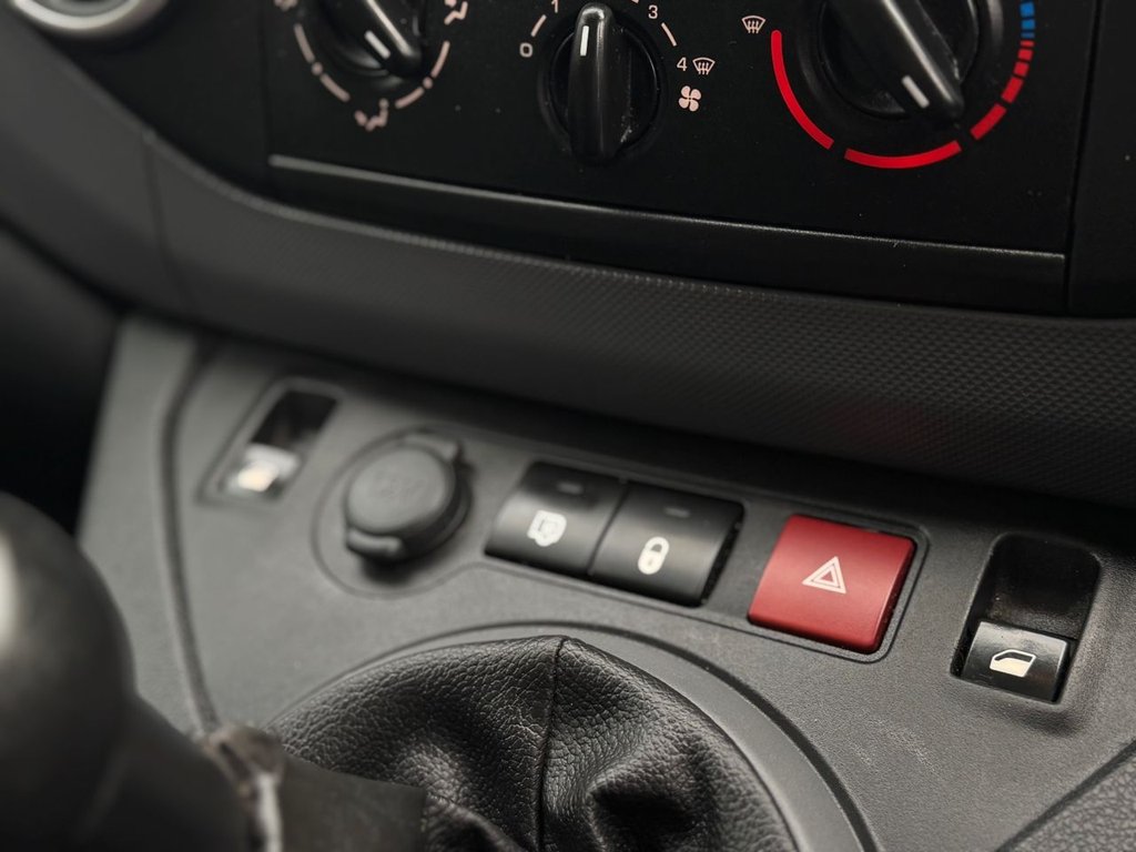 Used Peugeot Partner 2019 for sale - 78096061: Photo 30