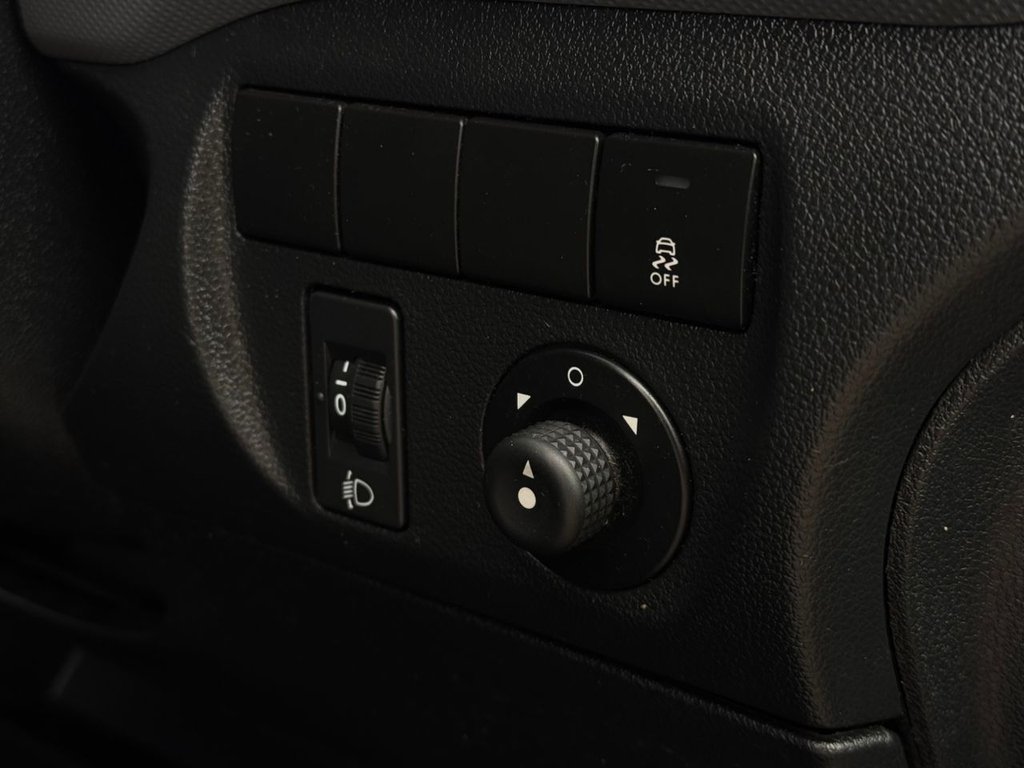 Used Peugeot Partner 2019 for sale - 78096061: Photo 32