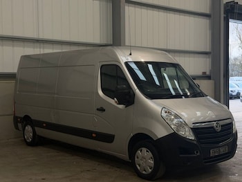 Vauxhall Movano feature image