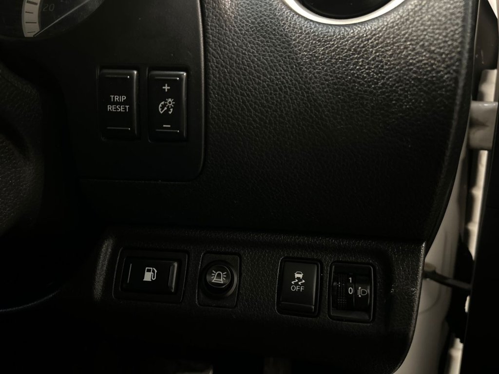 Used Nissan Navara 2018 for sale - 78095995: Photo 29