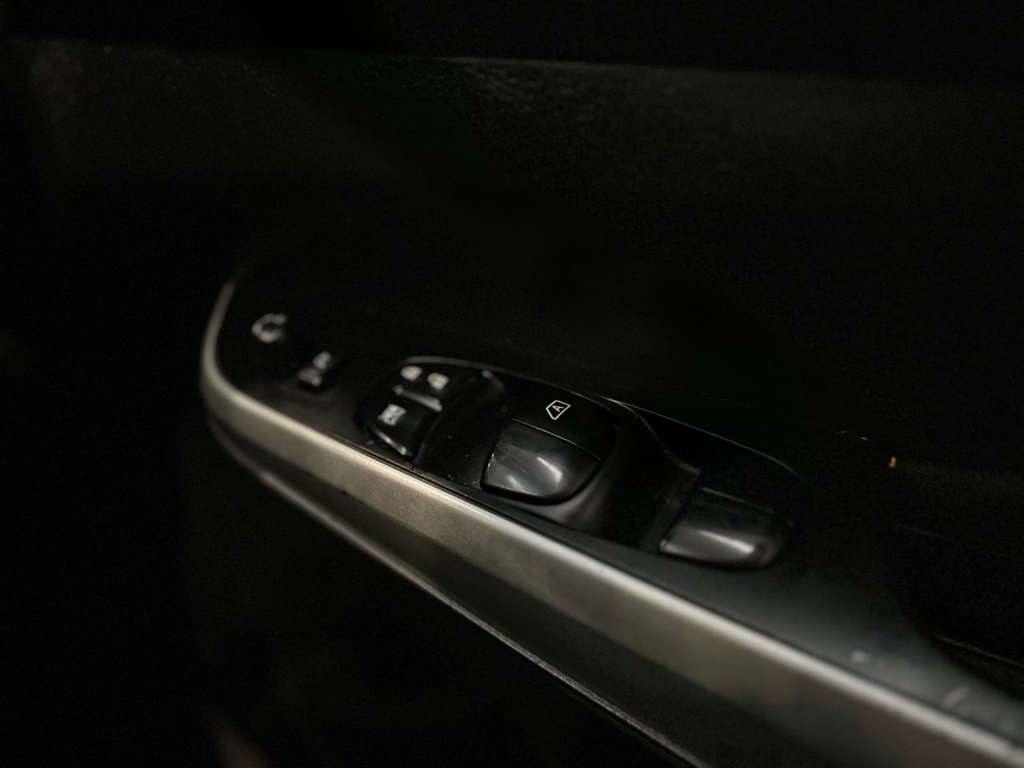 Used Nissan Navara 2018 for sale - 78095995: Photo 30