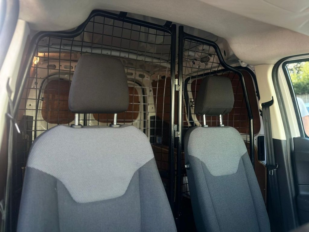 Used Ford Transit Courier 2020 for sale - 78095919: Photo 21