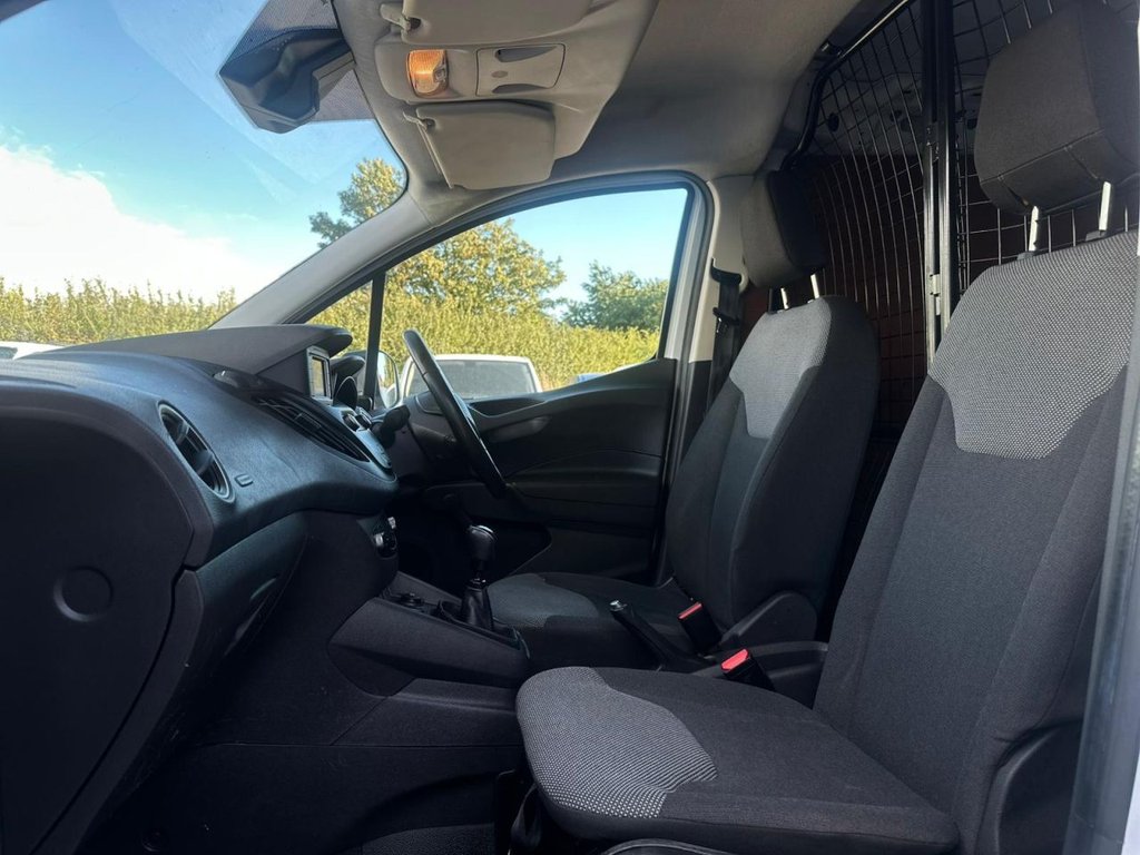 Used Ford Transit Courier 2020 for sale - 78095919: Photo 22