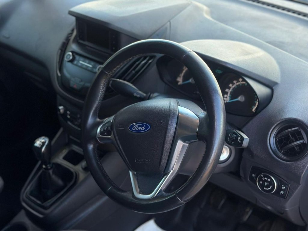 Used Ford Transit Courier 2020 for sale - 78095919: Photo 24