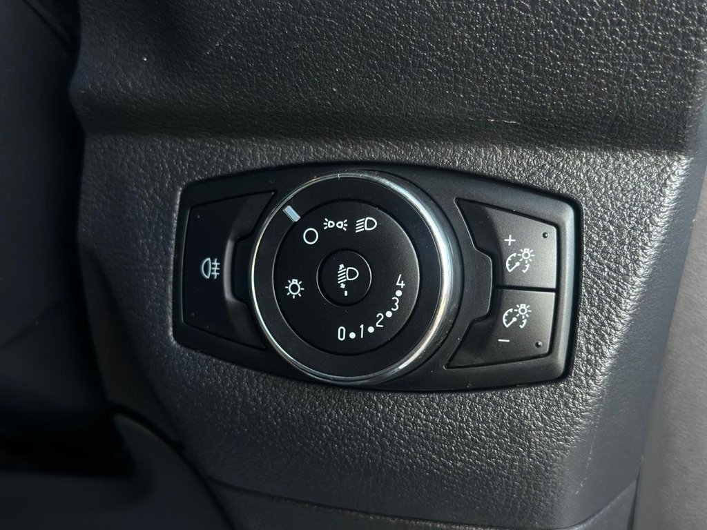 Used Ford Transit Courier 2020 for sale - 78095919: Photo 31