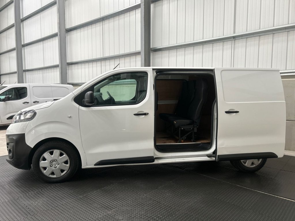Used Vauxhall Vivaro 2021 for sale - 78096980: Photo 10