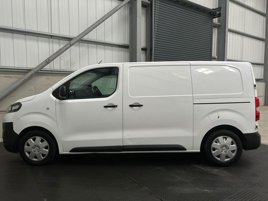 Used Vauxhall Vivaro 2021 for sale - 78096980: Photo 11