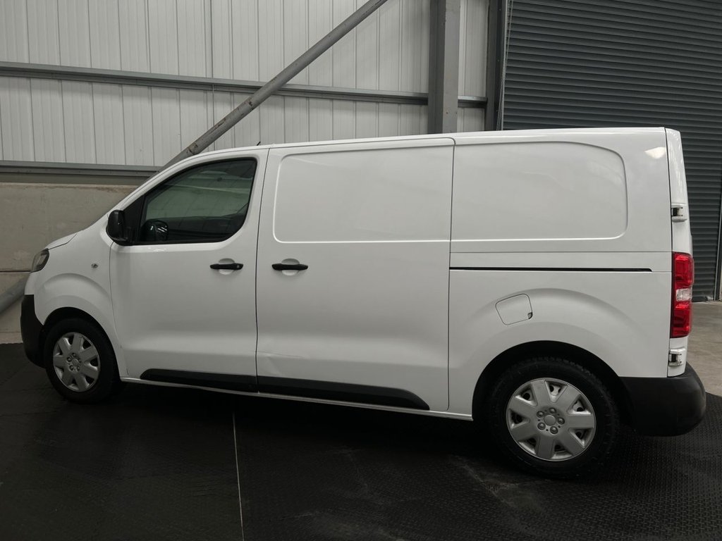Used Vauxhall Vivaro 2021 for sale - 78096980: Photo 12