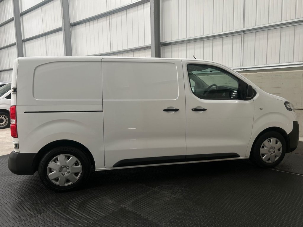 Used Vauxhall Vivaro 2021 for sale - 78096980: Photo 21