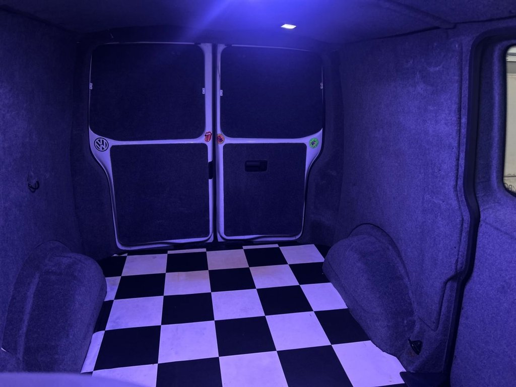 Used Volkswagen Transporter 2011 for sale - 78096285: Photo 19