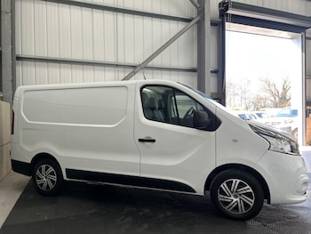 Used Renault Trafic 2017 for sale - 78096306: Photo