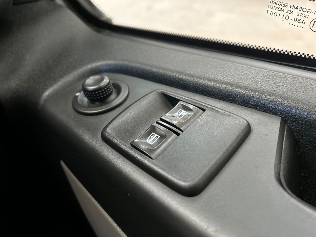 Used Renault Trafic 2017 for sale - 78096306: Photo 31