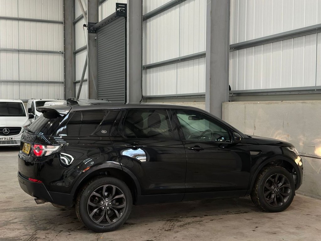 Used Land Rover Discovery Sport 2016 for sale - 78096046: Photo 21