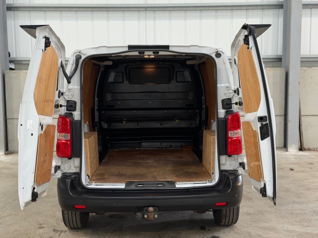 Used Vauxhall Vivaro 2024 for sale - 78096091: Photo 16