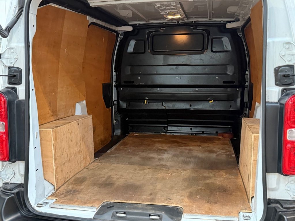 Used Vauxhall Vivaro 2024 for sale - 78096091: Photo 17