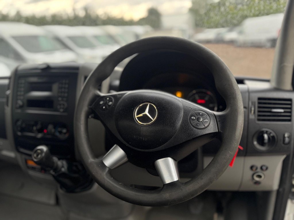 Used Mercedes-Benz Sprinter 2015 for sale - 78096000: Photo 17