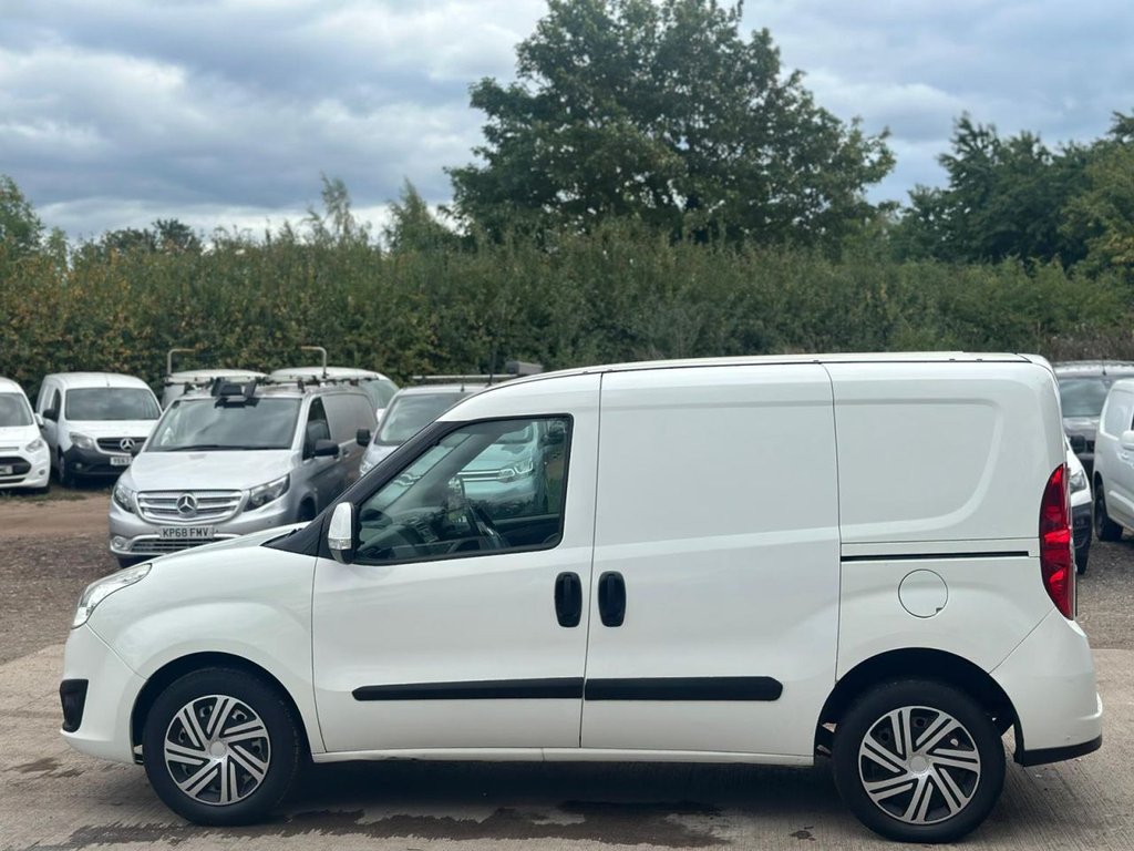 Used Vauxhall Combo 2014 for sale - 78095969: Photo 12