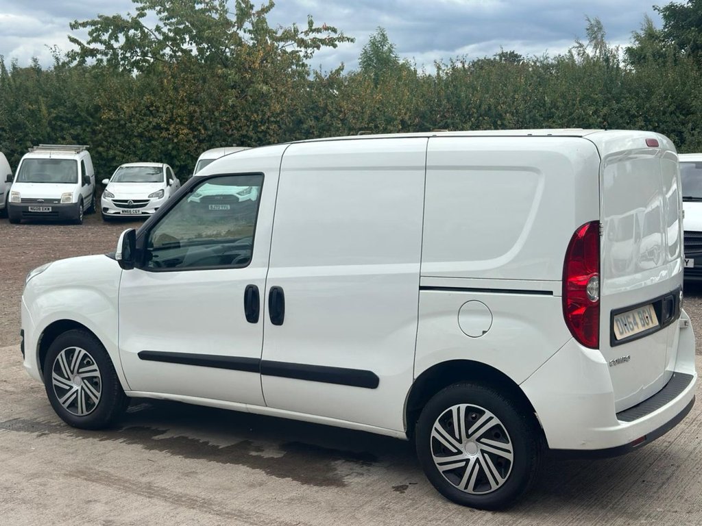 Used Vauxhall Combo 2014 for sale - 78095969: Photo 14