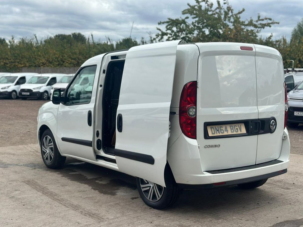 Used Vauxhall Combo 2014 for sale - 78095969: Photo 15