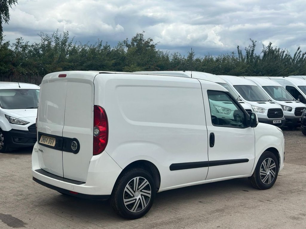Used Vauxhall Combo 2014 for sale - 78095969: Photo 22