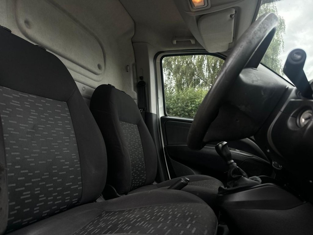 Used Vauxhall Combo 2014 for sale - 78095969: Photo 25