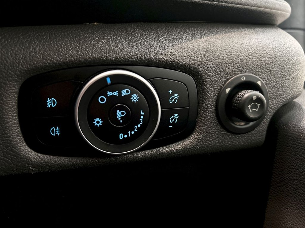 Used Ford Transit 2022 for sale - 78153885: Photo 26