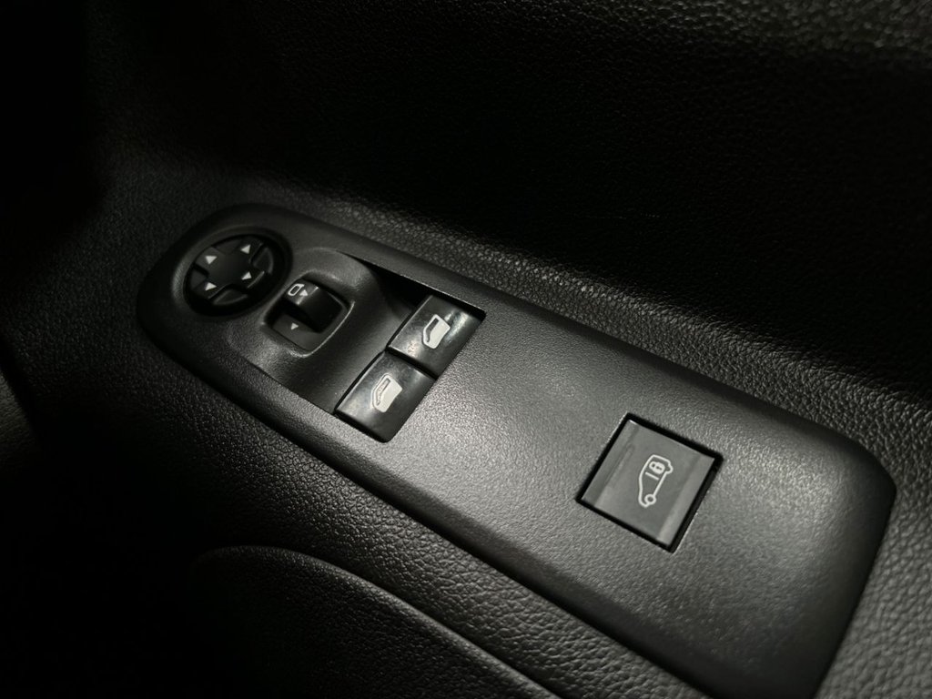 Used Peugeot Partner 2020 for sale - 78095848: Photo 31