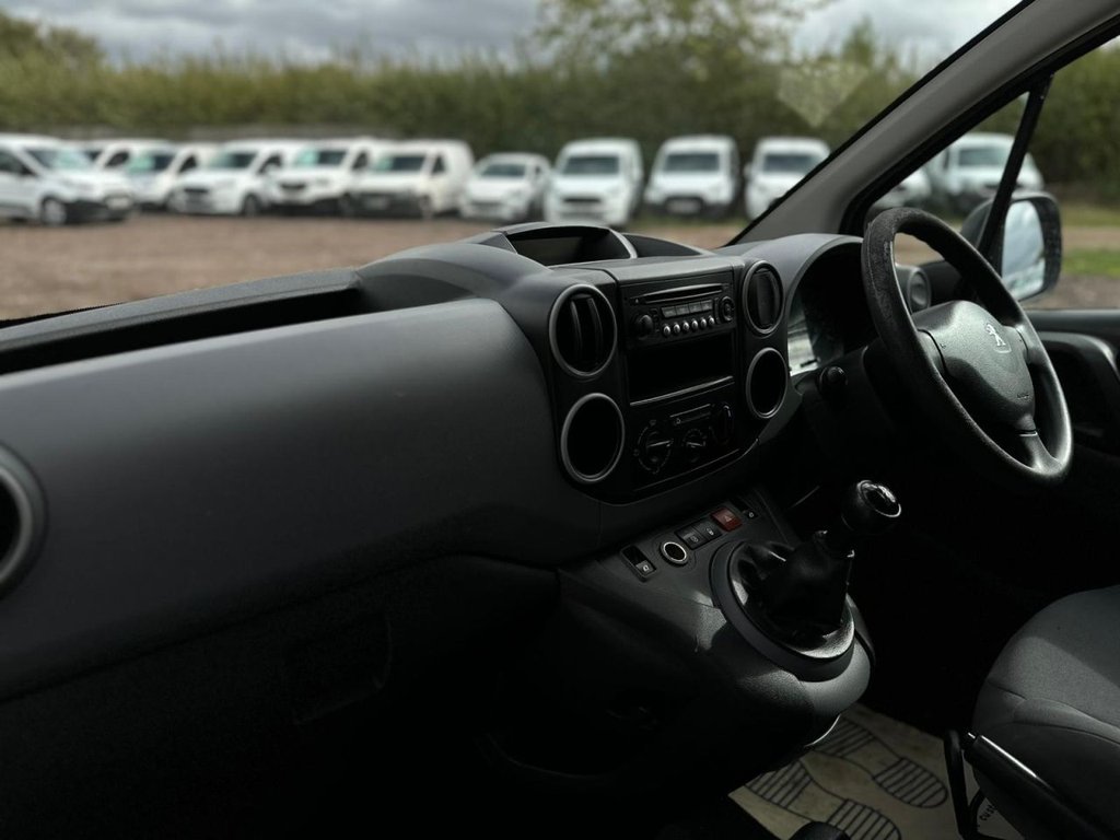 Used Peugeot Partner 2014 for sale - 78095930: Photo 21