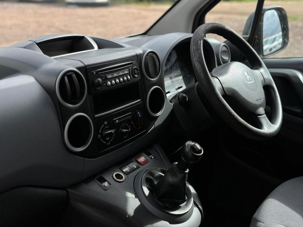 Used Peugeot Partner 2014 for sale - 78095930: Photo 23