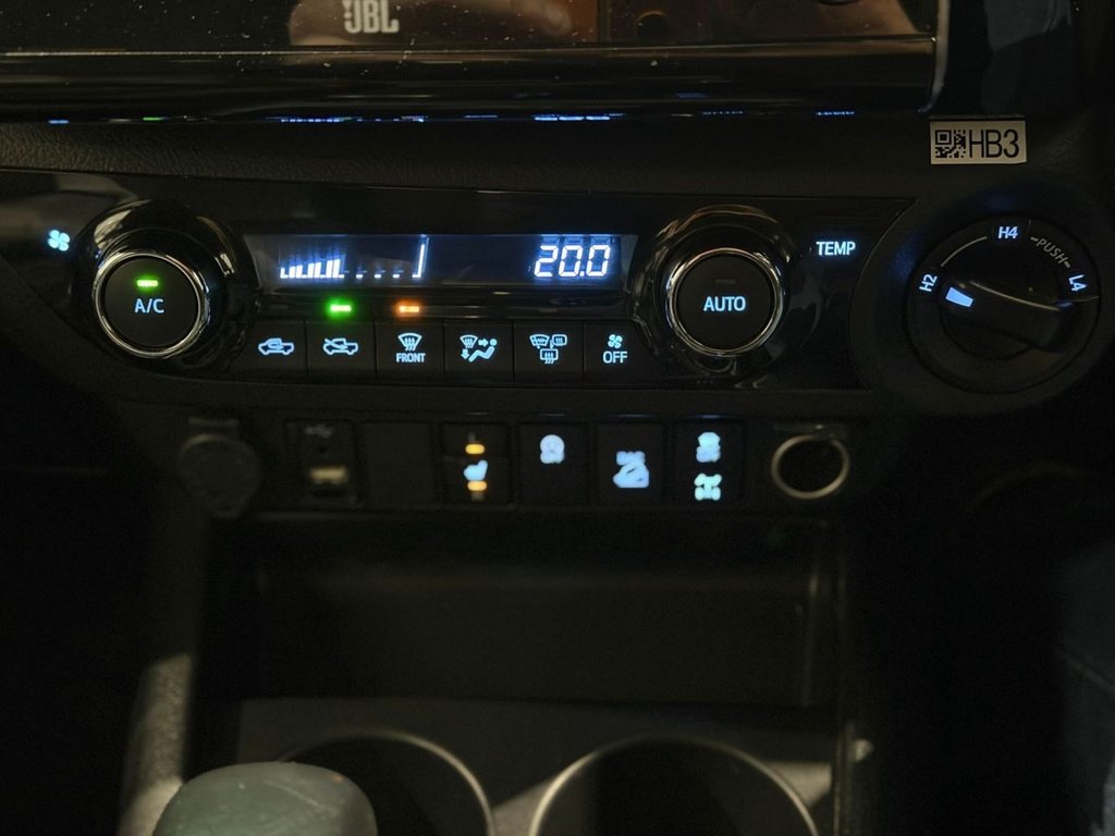 Used Toyota Hilux 2021 for sale - 78095974: Photo 31