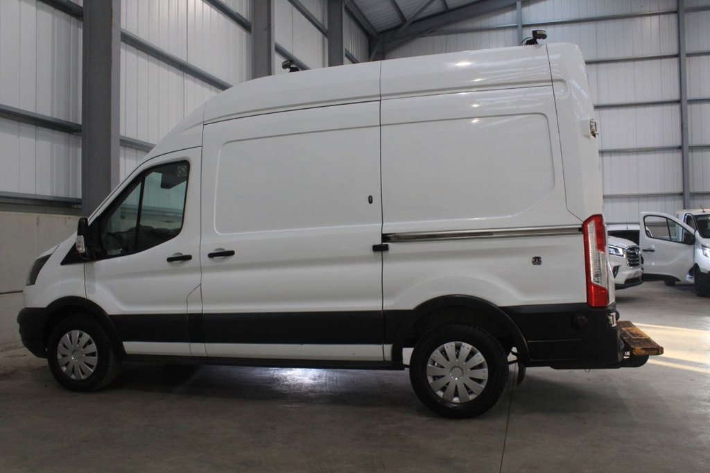 Used Ford Transit 2018 for sale - 78096123: Photo 23