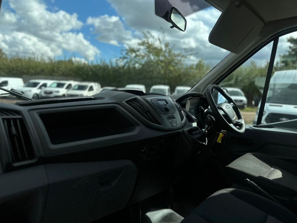 Used Ford Transit 2018 for sale - 78095991: Photo 23