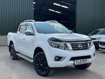 Nissan Navara feature image