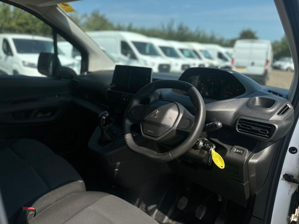 Used Peugeot Partner 2020 for sale - 78096020: Photo 32