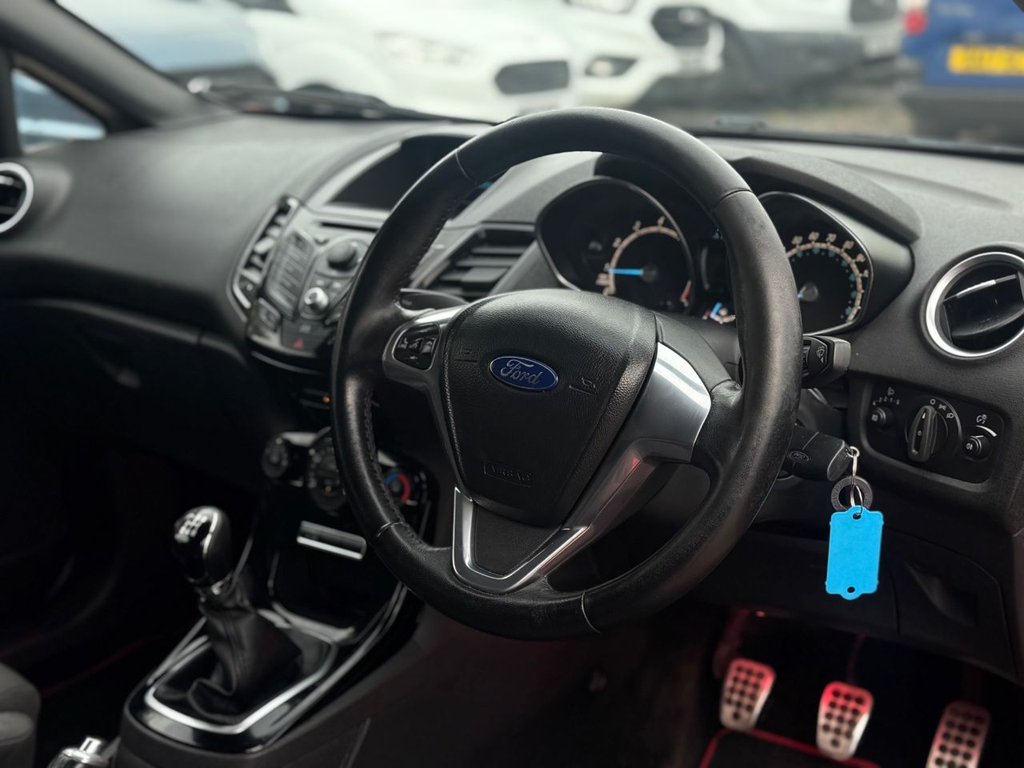 Used Ford Fiesta 2014 for sale - 78095871: Photo 39