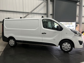 Used Vauxhall Vivaro 2015 for sale - 78524749: Photo