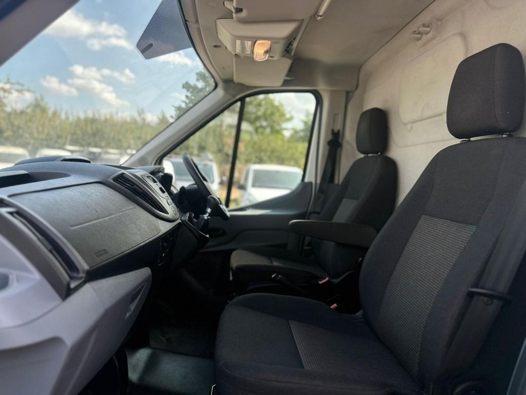 Used Ford Transit 2018 for sale - 78095959: Photo 32