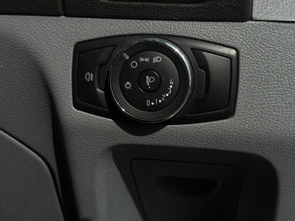 Used Ford Transit 2018 for sale - 78095959: Photo 42