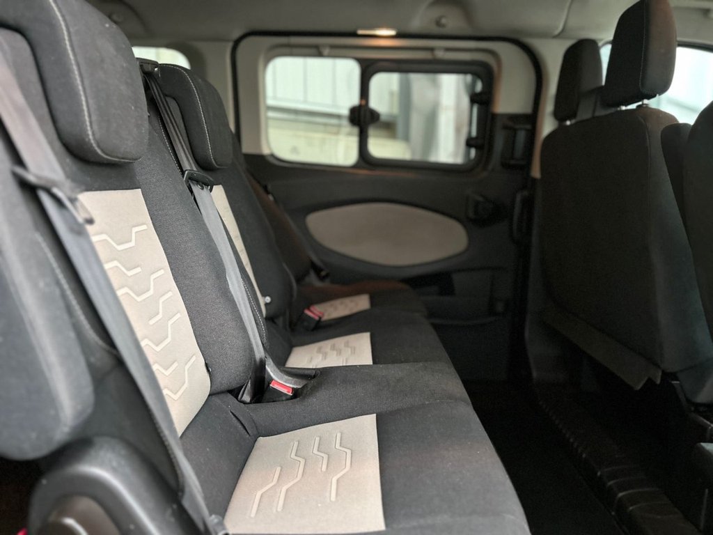 Used Ford Tourneo Custom 2017 for sale - 78181052: Photo 30