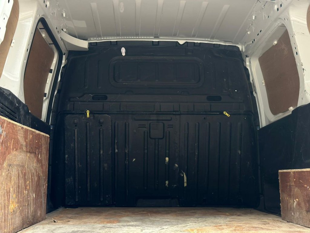 Used Peugeot Partner 2020 for sale - 78096067: Photo 21