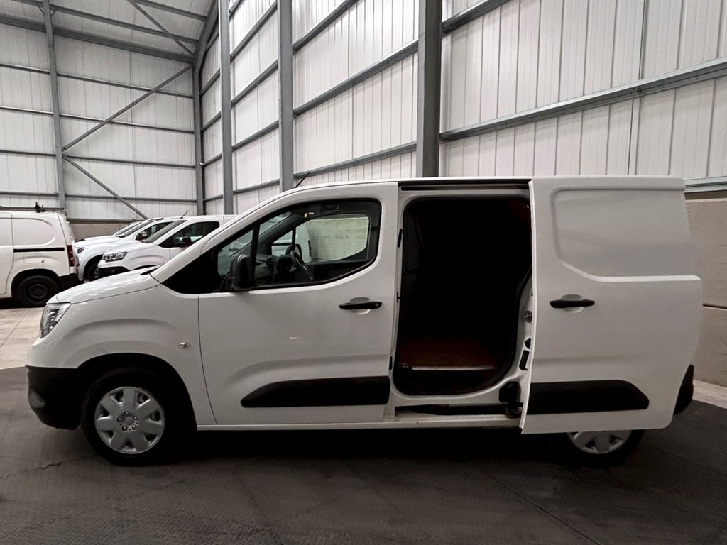 Used Vauxhall Combo 2022 for sale - 78096284: Photo 8