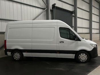 Used Mercedes-Benz Sprinter 2022 for sale - 79574368: Photo